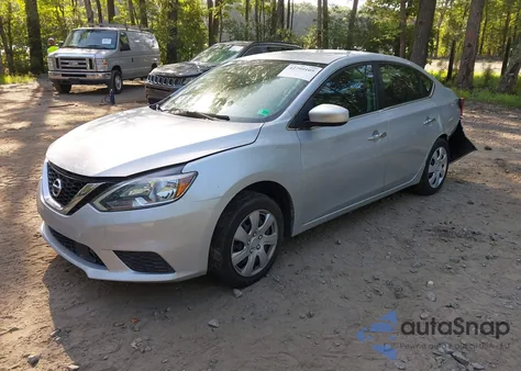 2019 Nissan Sentra S z USA, uszkodzony, nr VIN 3N1AB7AP1KY243945